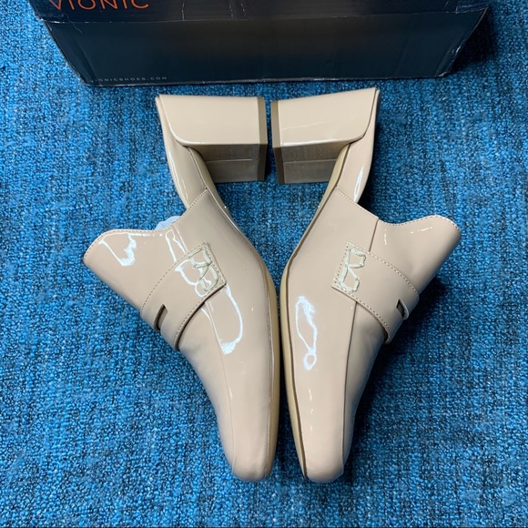 Vionic Plaza Annabel Patent Leather Slip On Heeled Mules in Sand - Picture 4 of 8